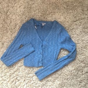 BRAND NEW BLUE CROPPED CARDIGAN